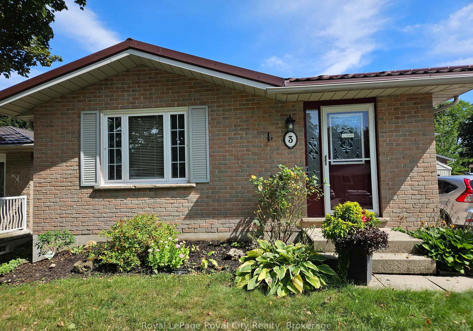 3-joyce-place-guelph-ontario-x13743130