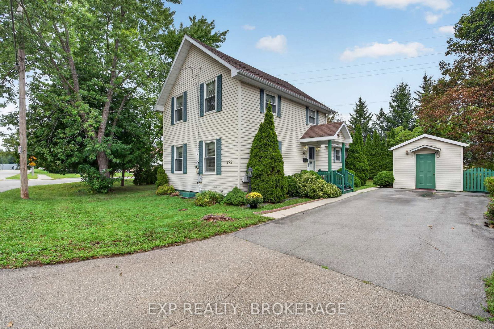 295-victoria-avenue-gananoque-ontario-x13743170