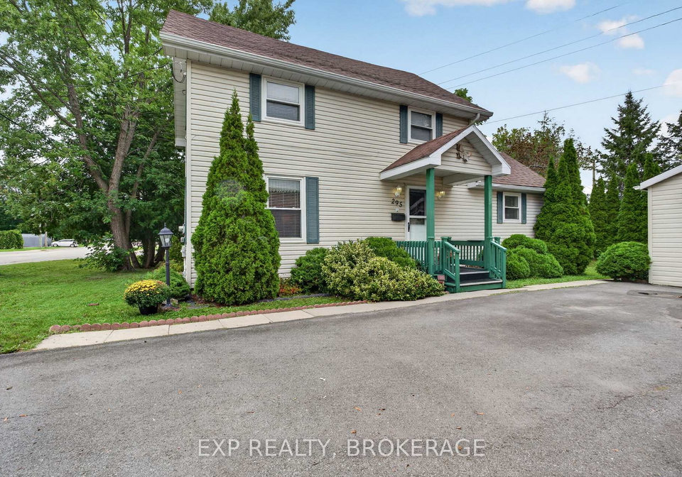 295-victoria-avenue-gananoque-ontario-x13743170