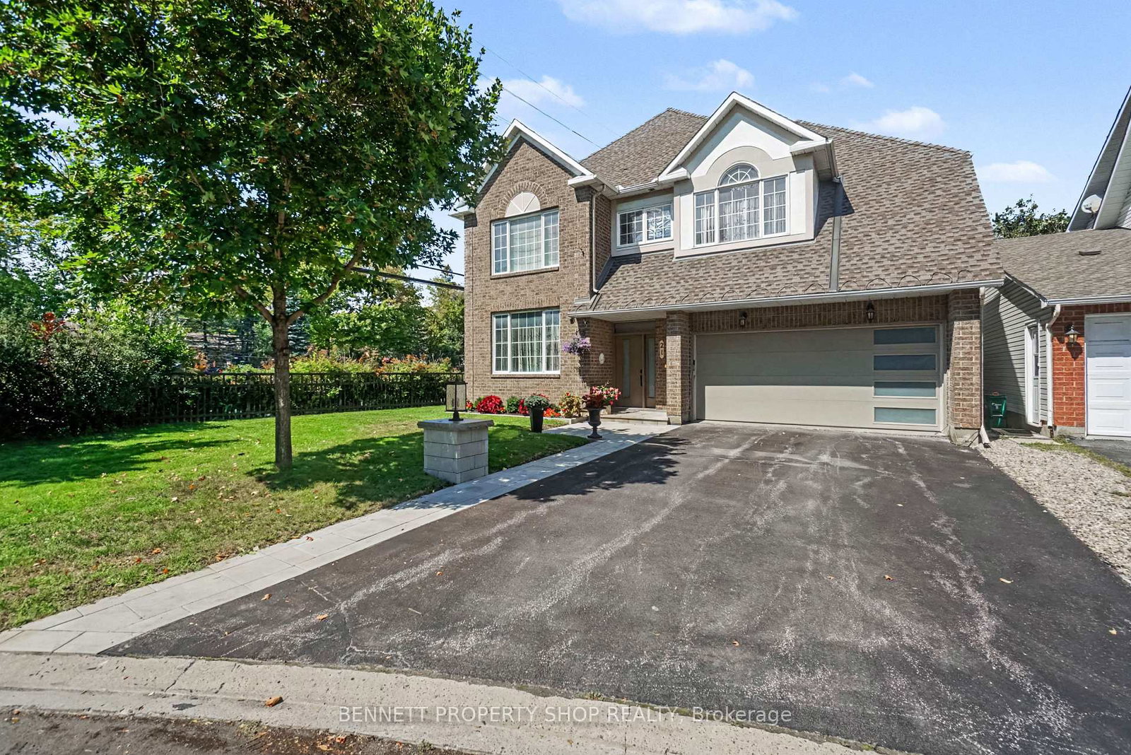 21-summerwind-crescent-ottawa-ontario-x13743210