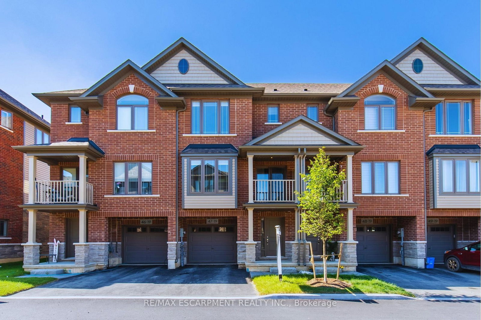 19-picardy-drive-hamilton-ontario-x13743228