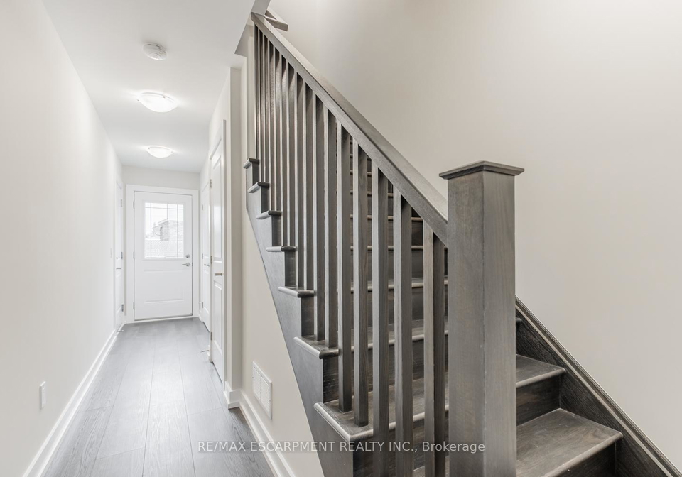 19-picardy-drive-hamilton-ontario-x13743228