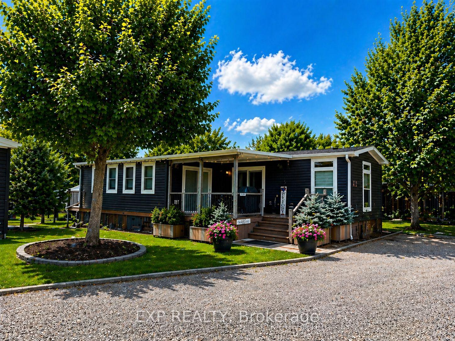 923590-road-92-zorra-ontario-x13743314