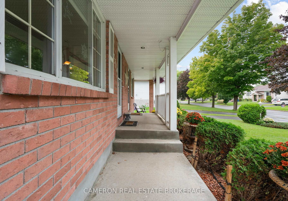 2314-emily-crescent-cornwall-ontario-x13743508