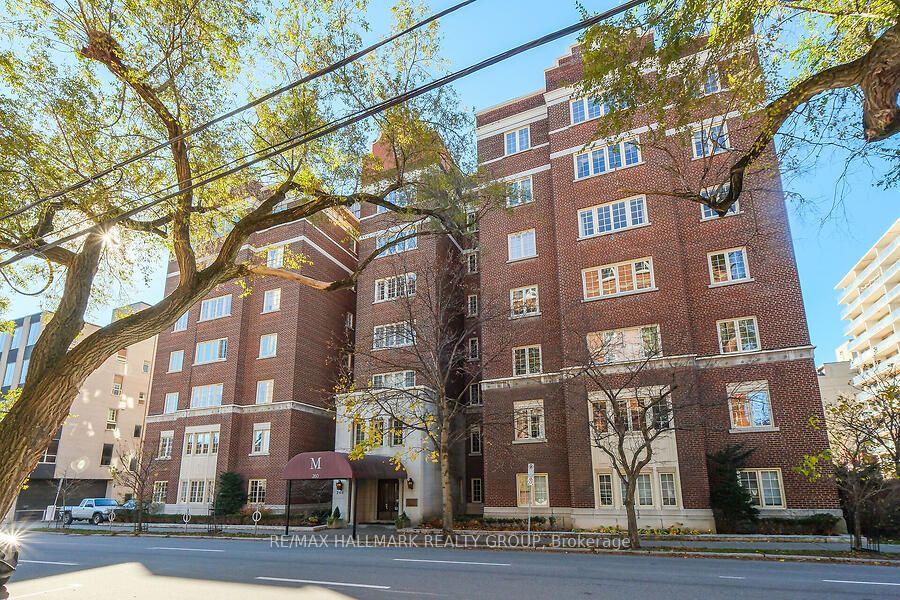 260-metcalfe-street-ottawa-ontario-x13743518