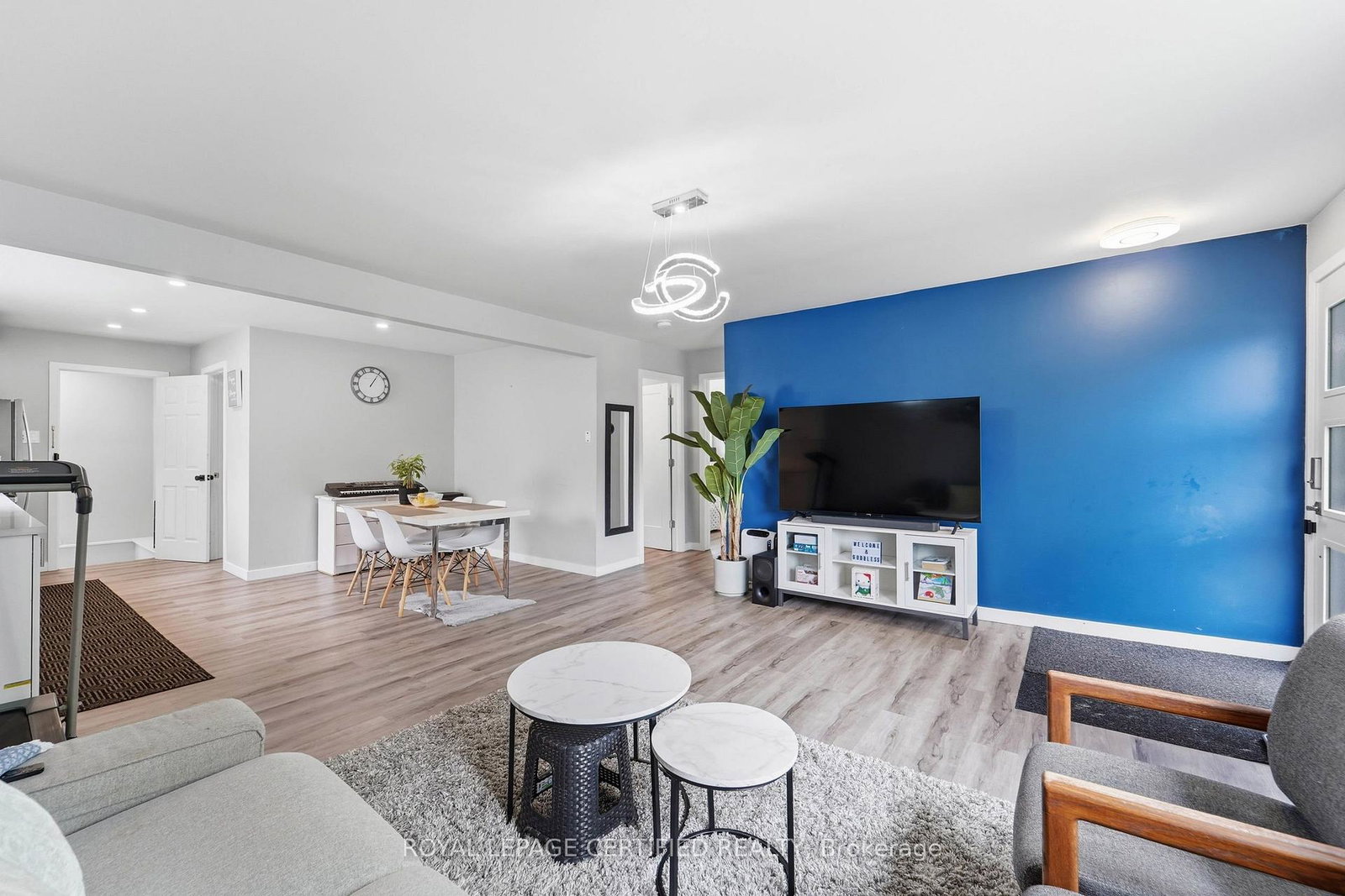 18-coventry-street-st-catharines-ontario-x13743678