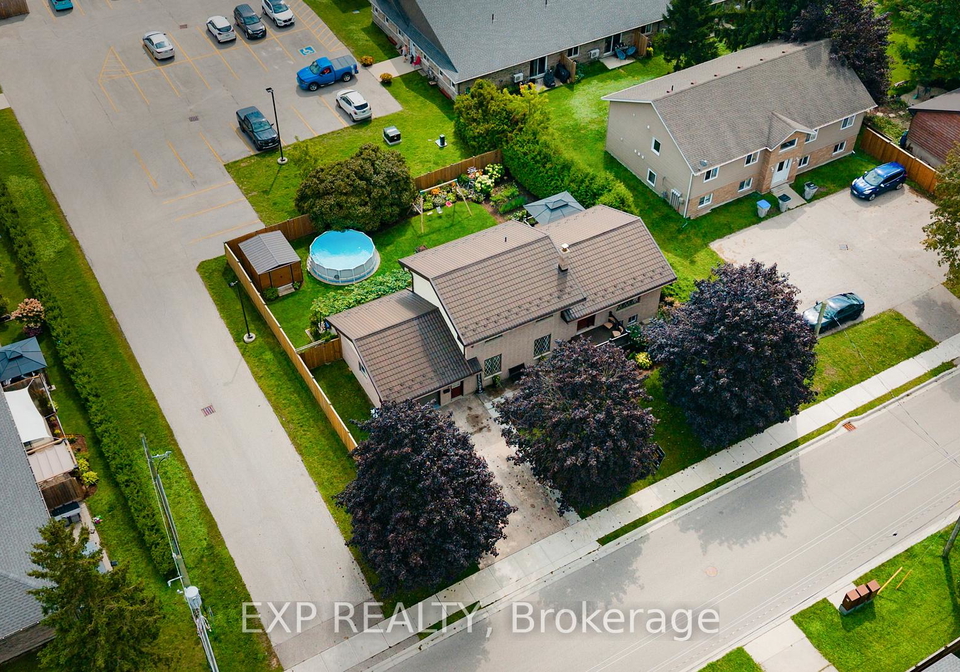 590-albert-avenue-n-north-perth-ontario-x13743798