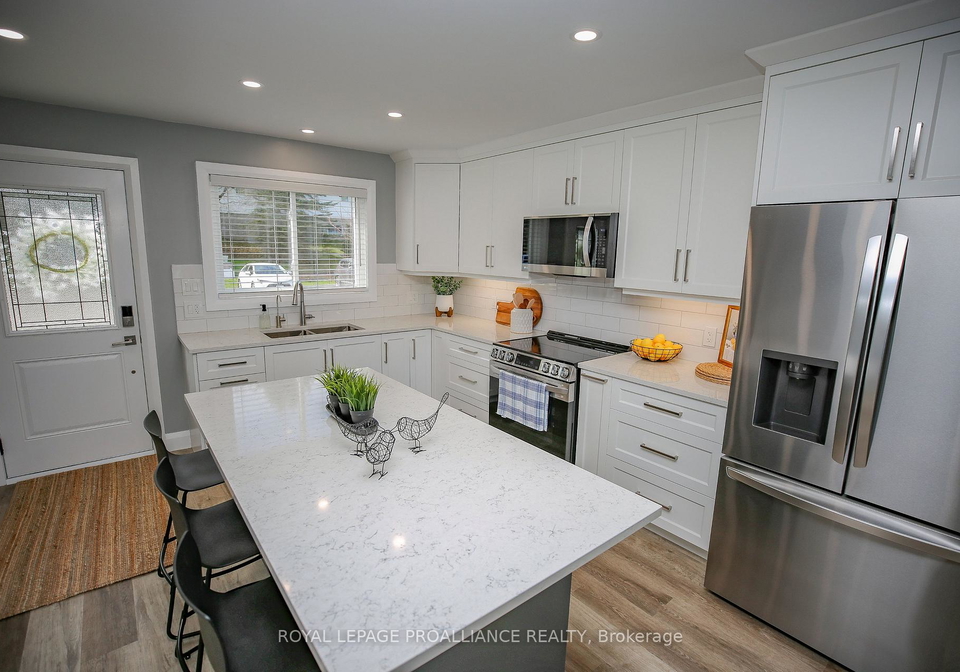 808-riverview-lane-elizabethtown-kitley-ontario-x13743952