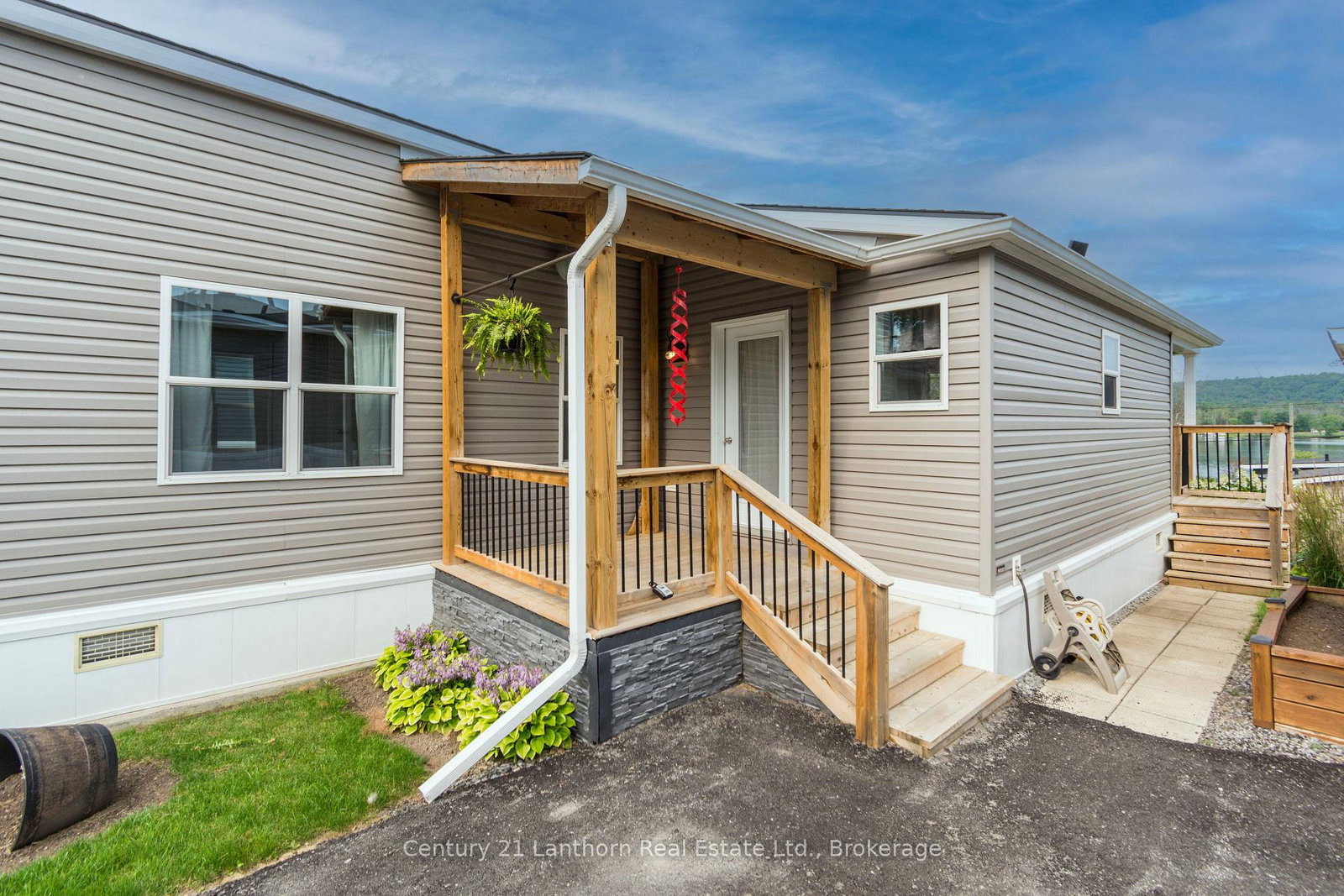 484-frankford-stirling-road-quinte-west-ontario-x13744010