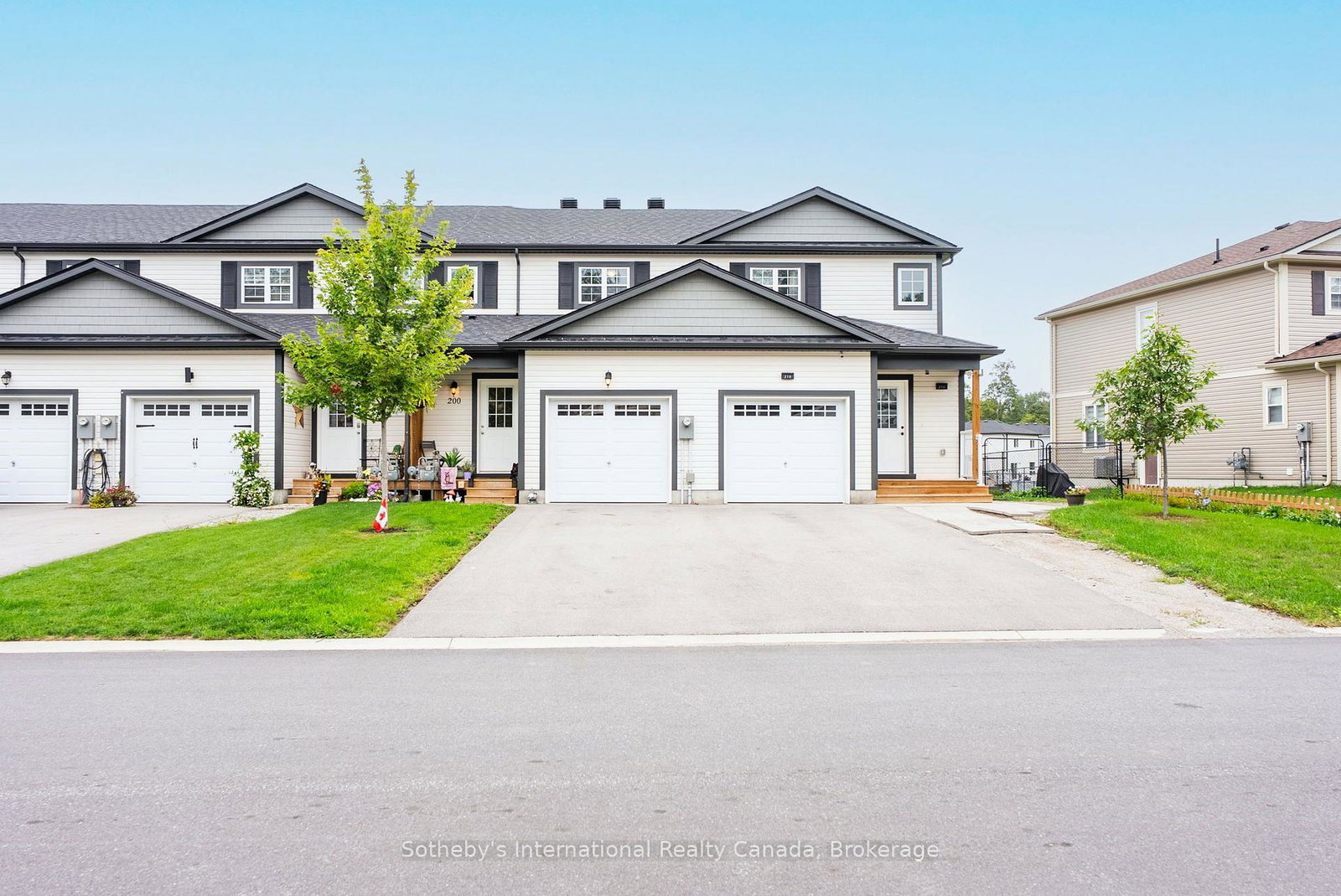 200-daffodil-court-gravenhurst-ontario-x13744084