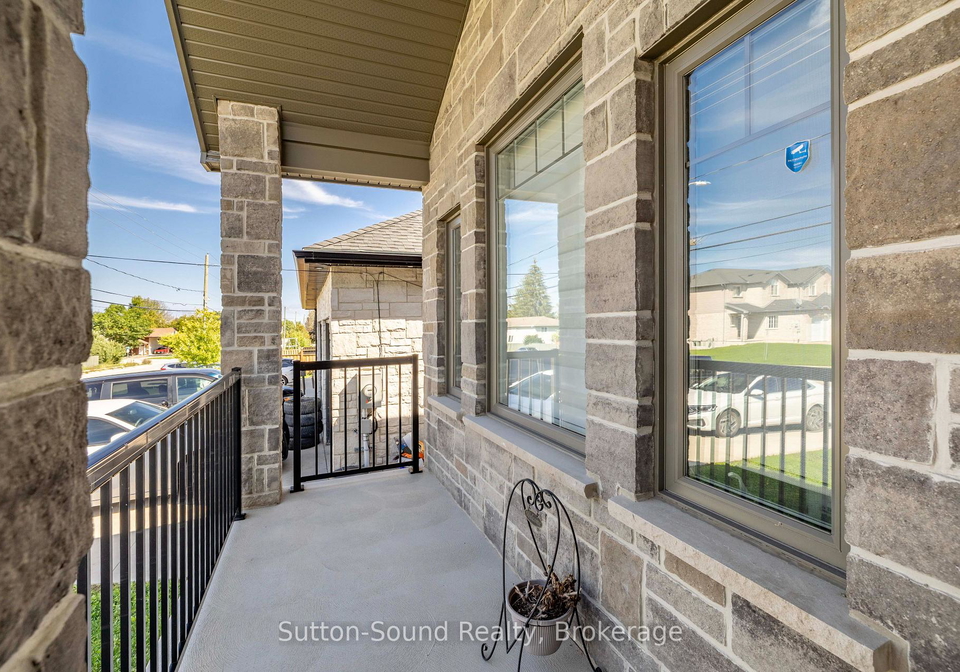 2545-9th-avenue-e-owen-sound-ontario-x13744186