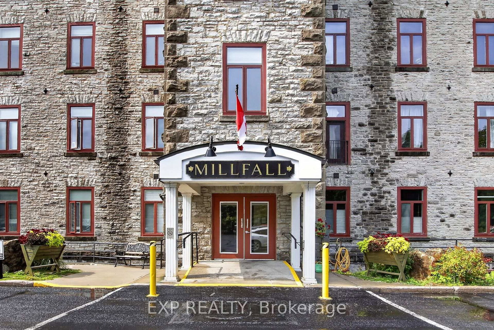 1-rosamond-street-e-mississippi-mills-ontario-x13744336