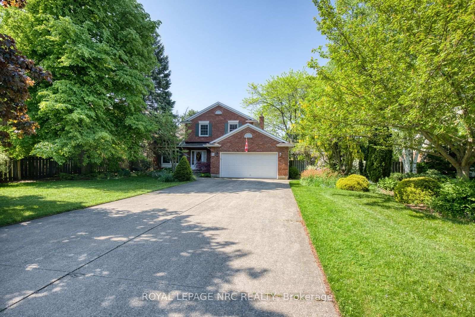 35-garrison-village-drive-niagara-on-the-lake-ontario-x13744348