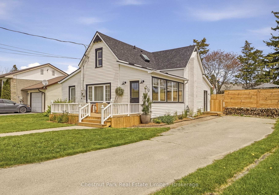 59-maple-street-prince-edward-county-ontario-x13744574