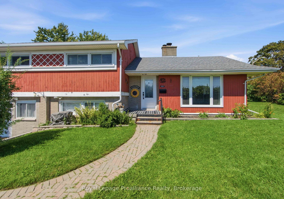 302-king-street-quinte-west-ontario-x13744720