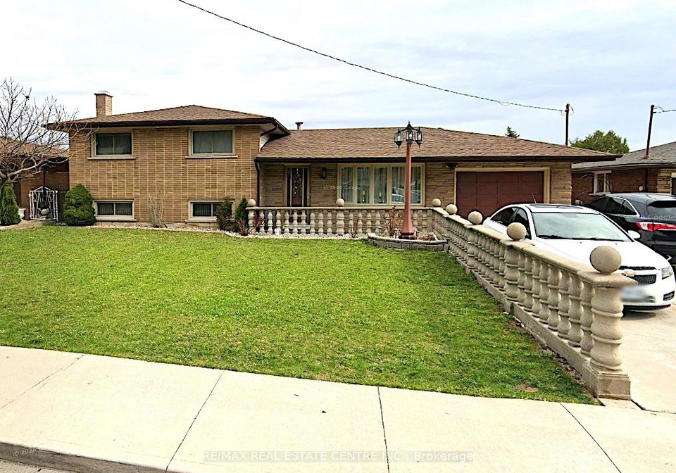 44-aldridge-street-hamilton-ontario-x13744728