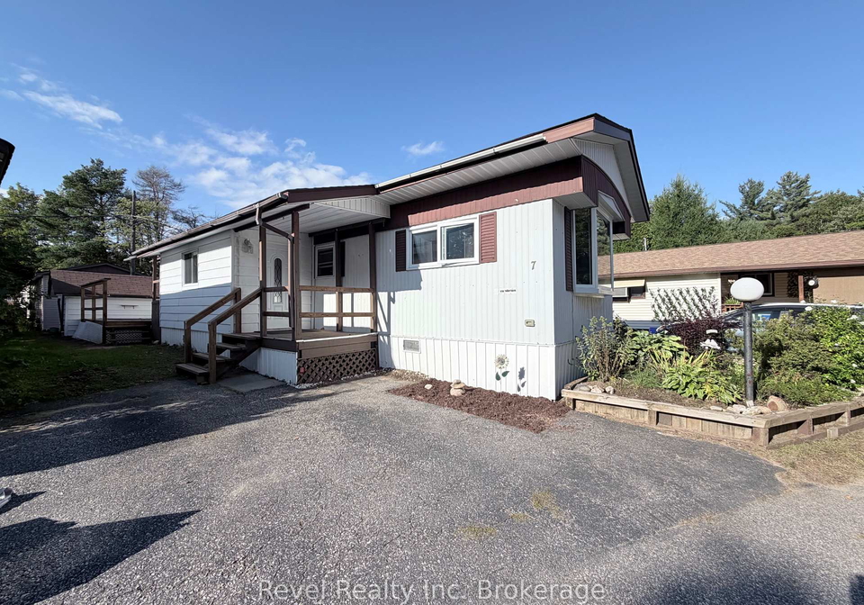 208-little-down-lane-north-bay-ontario-x13744772