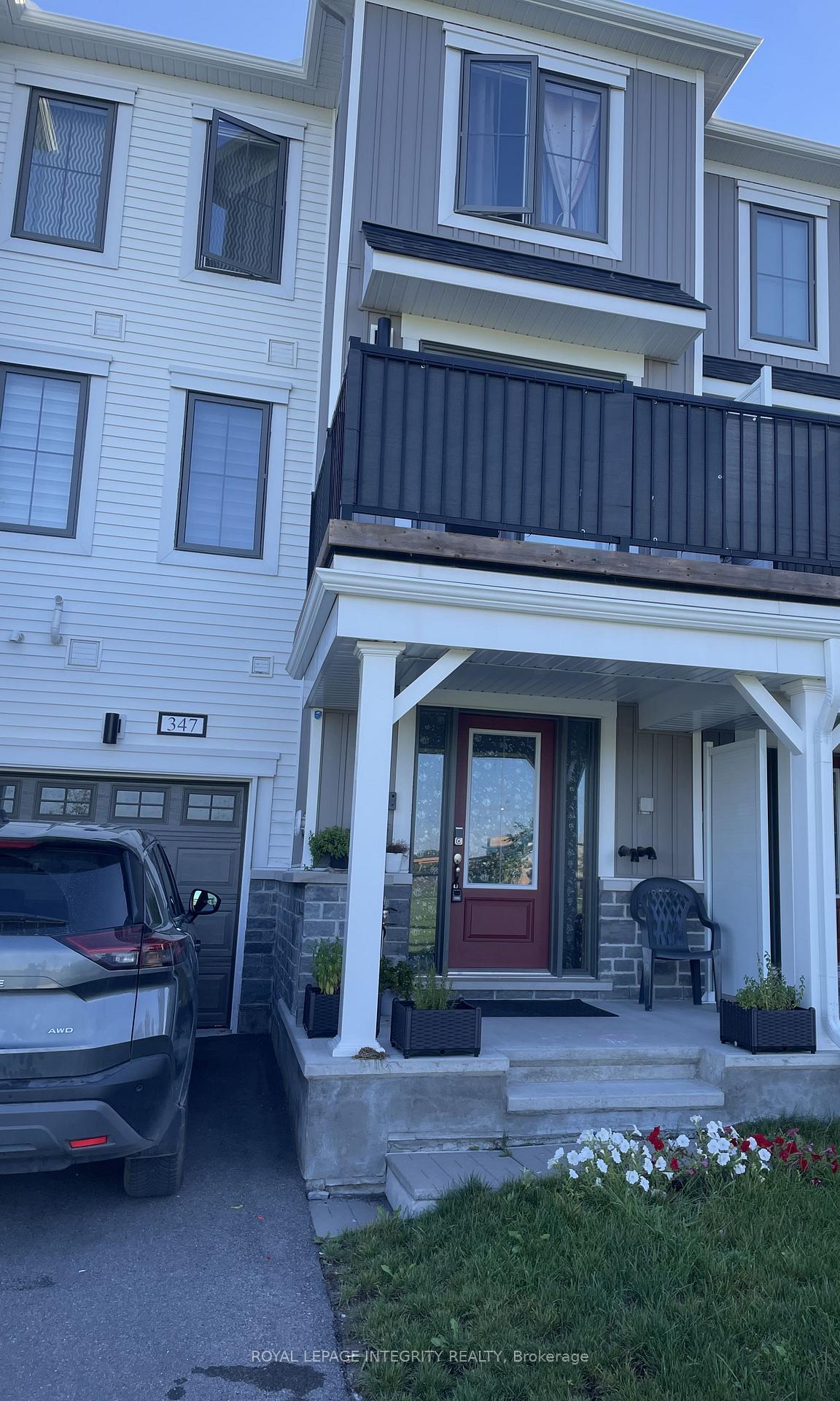 347-parallax-private-ottawa-ontario-x13744866