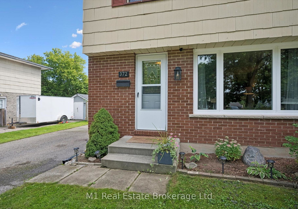 372-argyll-street-centre-wellington-ontario-x13745080