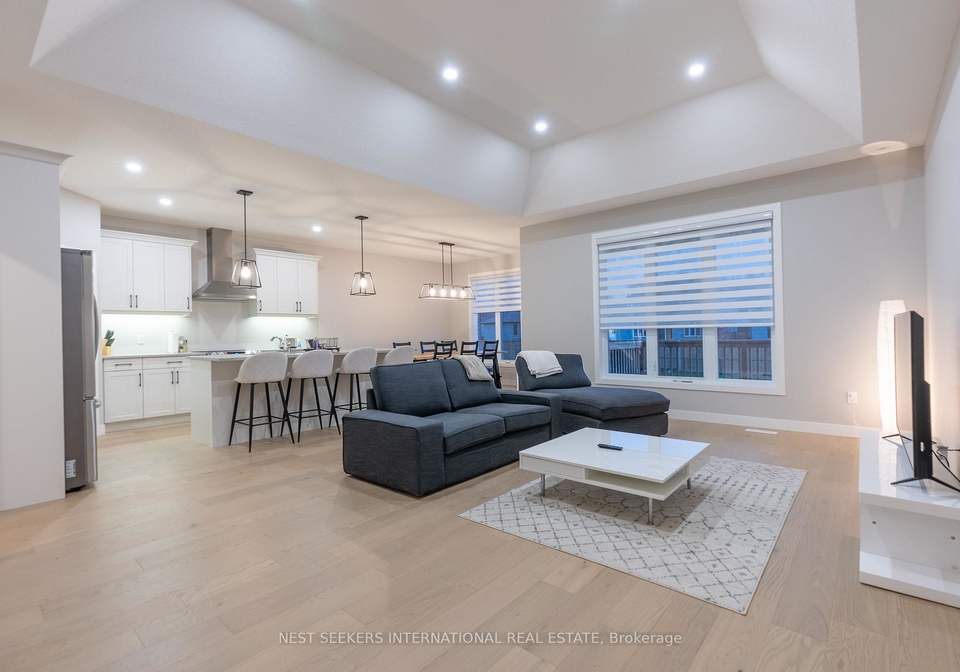 144-foxborough-place-thames-centre-ontario-x13745358