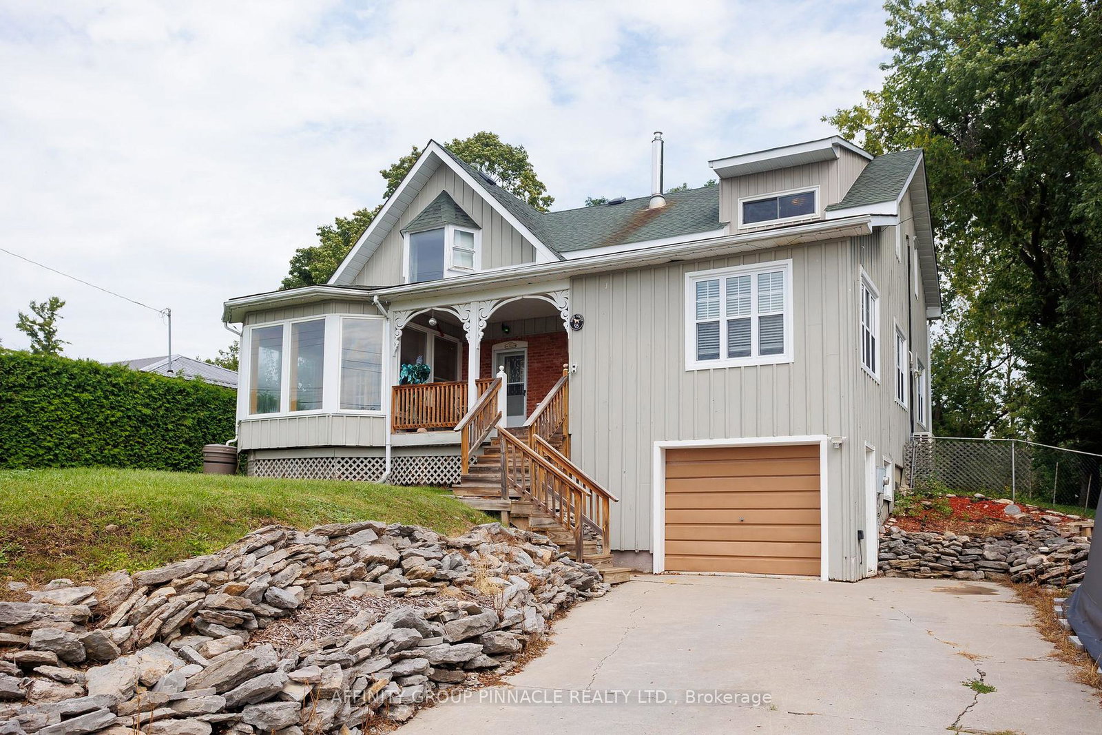 95-bond-street-e-kawartha-lakes-ontario-x13745508