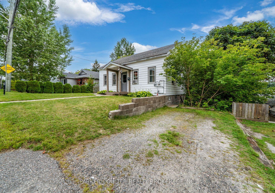 23-miller-street-parry-sound-ontario-x13745516