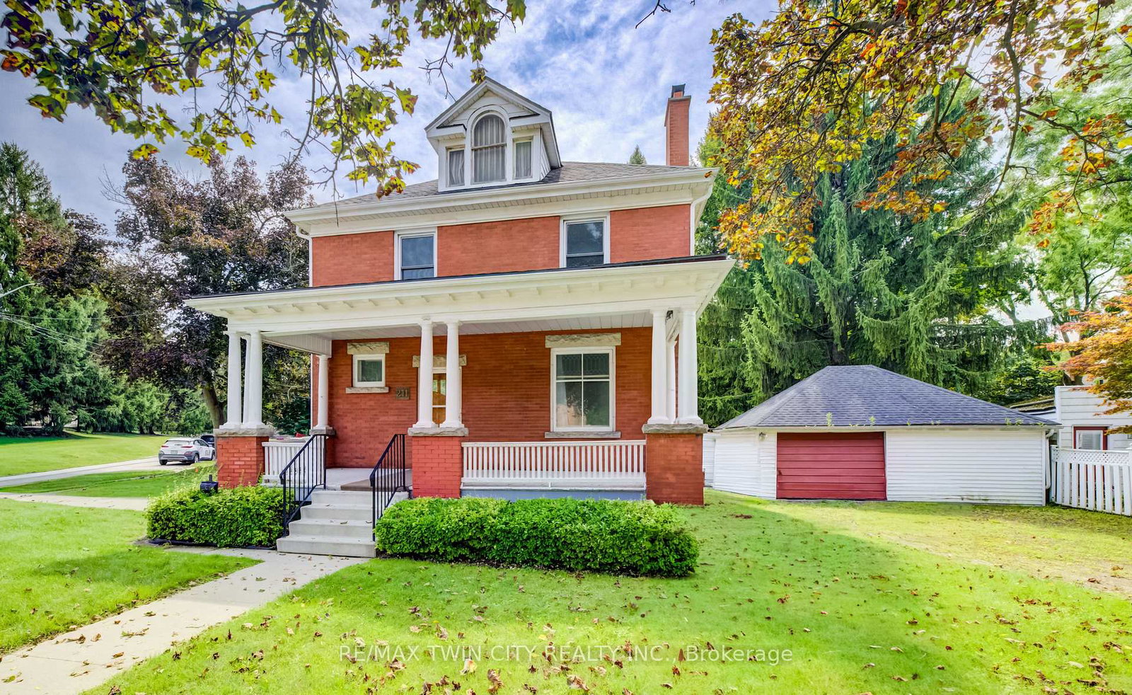 211-main-street-cambridge-ontario-x13745592