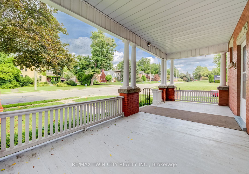 211-main-street-cambridge-ontario-x13745592