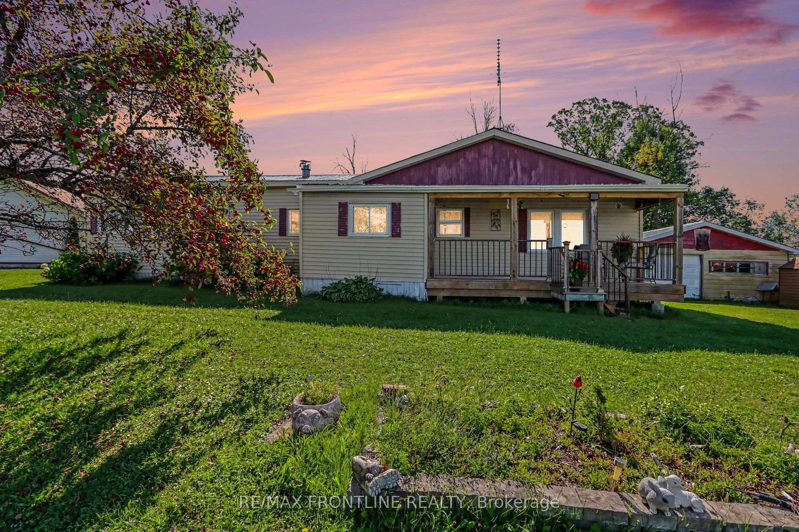 2113-christie-lake-road-tay-valley-ontario-x13745636