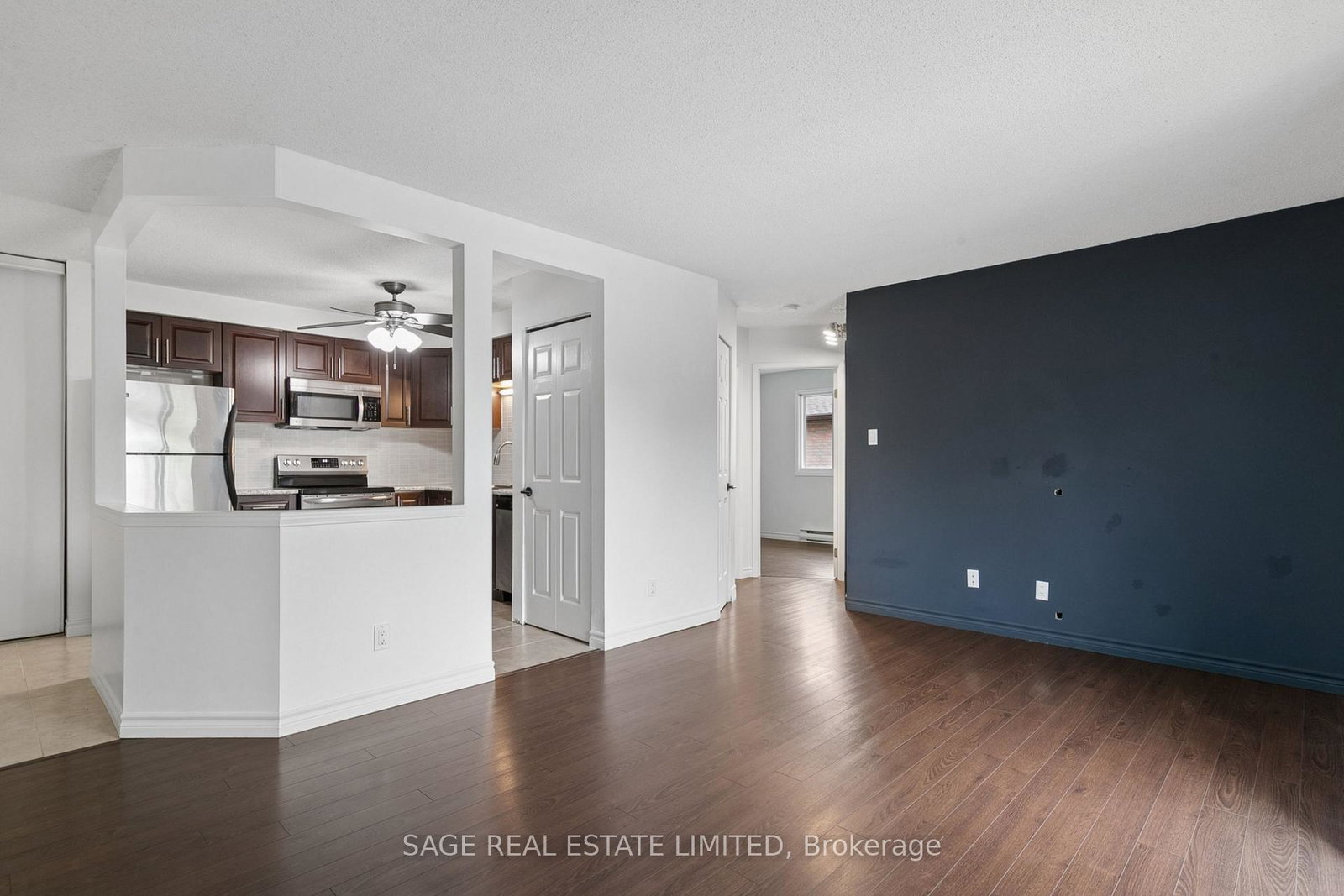 327-northlake-drive-waterloo-ontario-x13745742