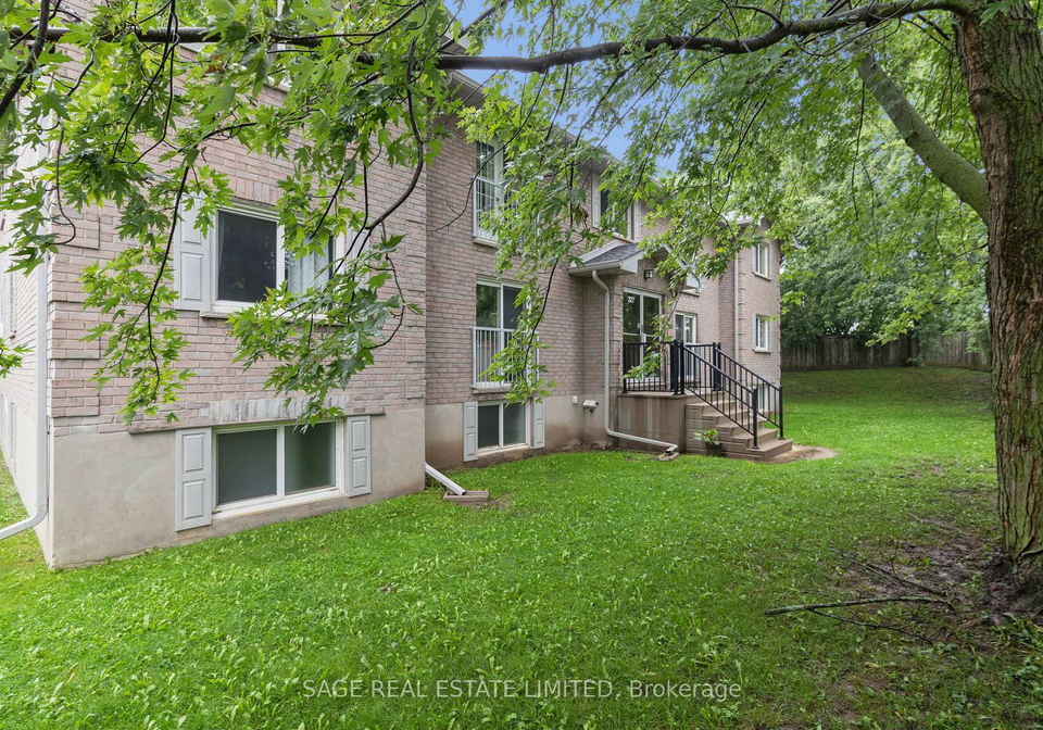 327-northlake-drive-waterloo-ontario-x13745742