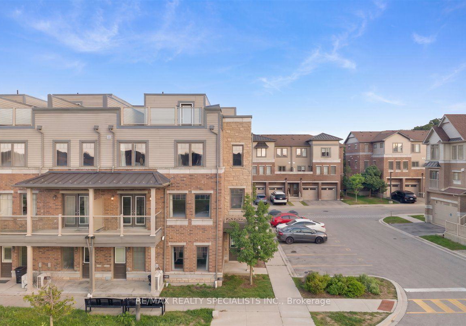 70-willowrun-drive-kitchener-ontario-x13745746