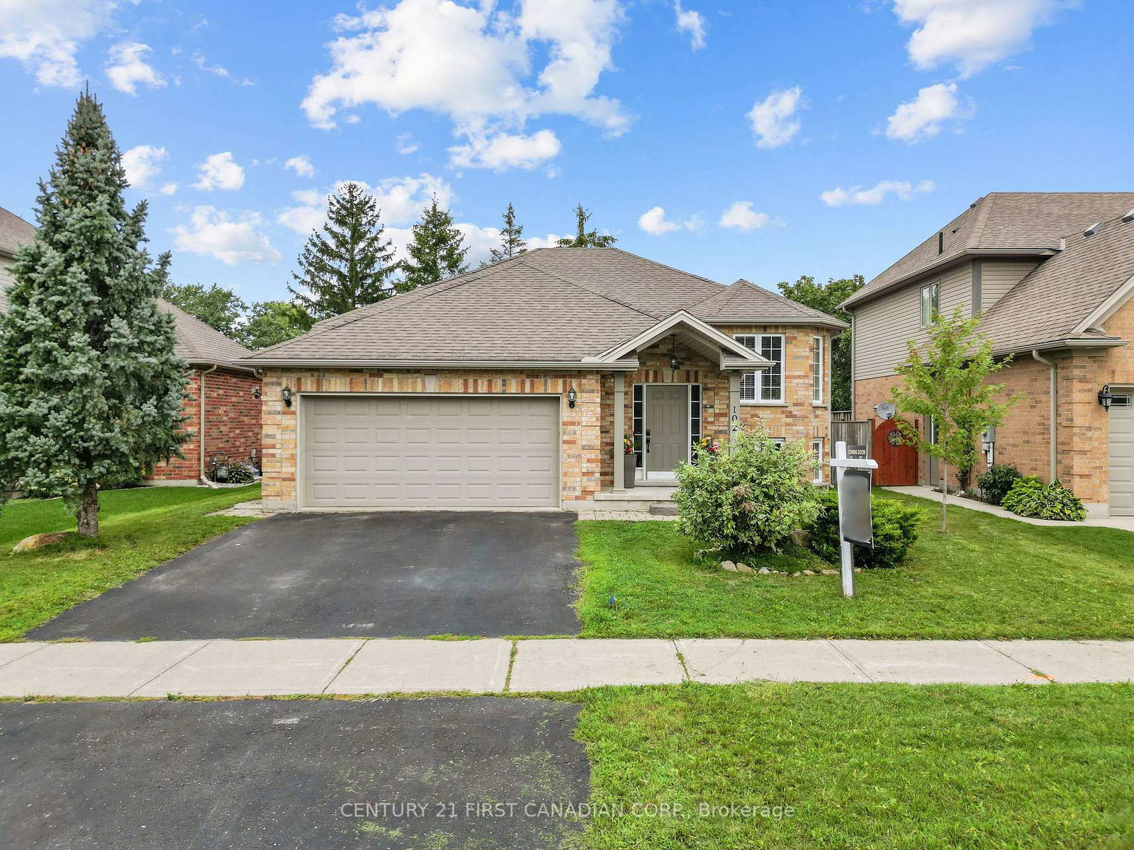 102-watson-street-lucan-biddulph-ontario-x13745826