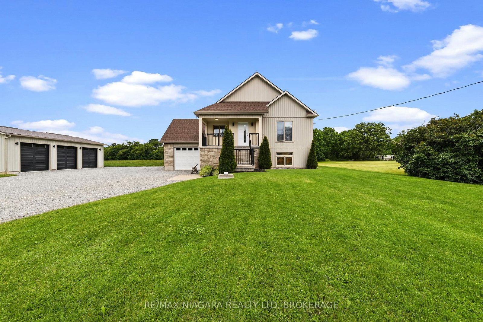 2876-3-highway-e-port-colborne-ontario-x13745830