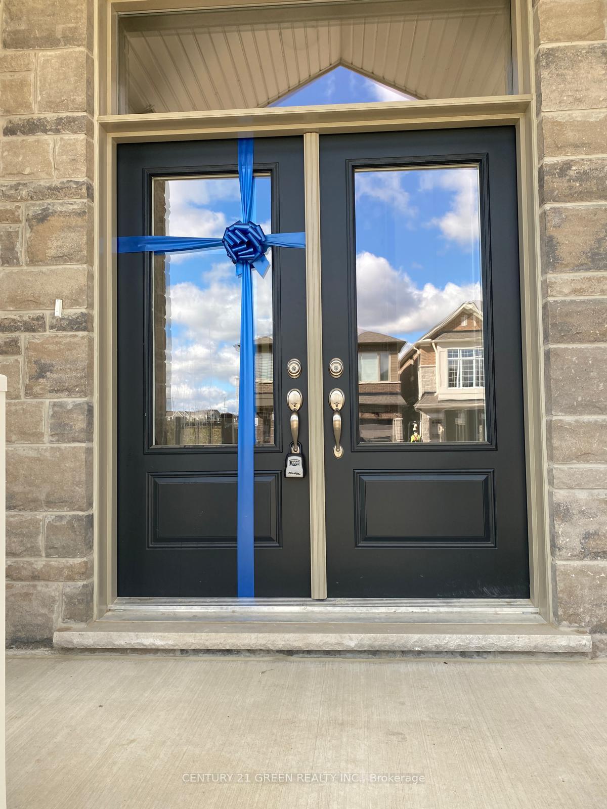 283-rosenberg-way-kitchener-ontario-x13745862
