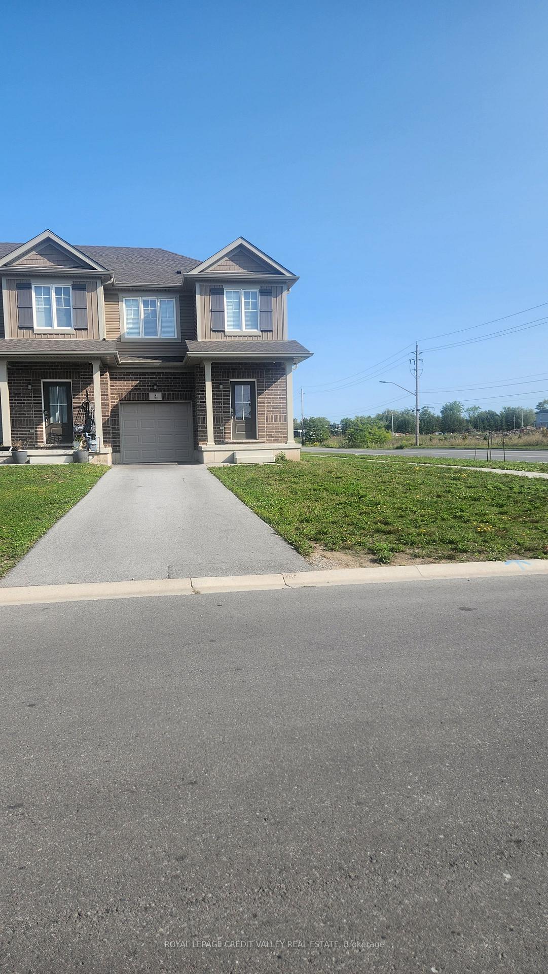 4-sycamore-street-welland-ontario-x13745920