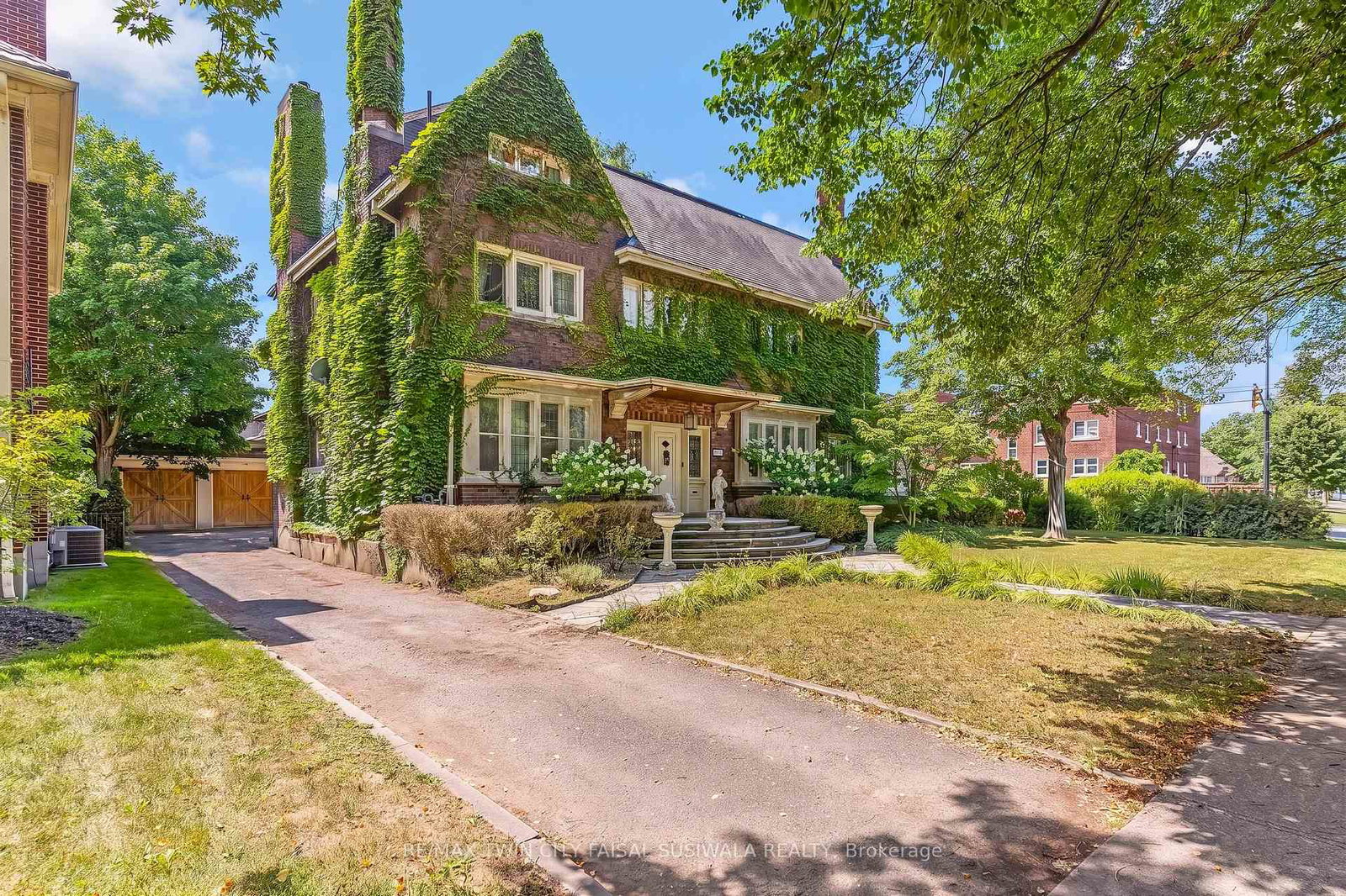 122-dufferin-avenue-brantford-ontario-x13745940