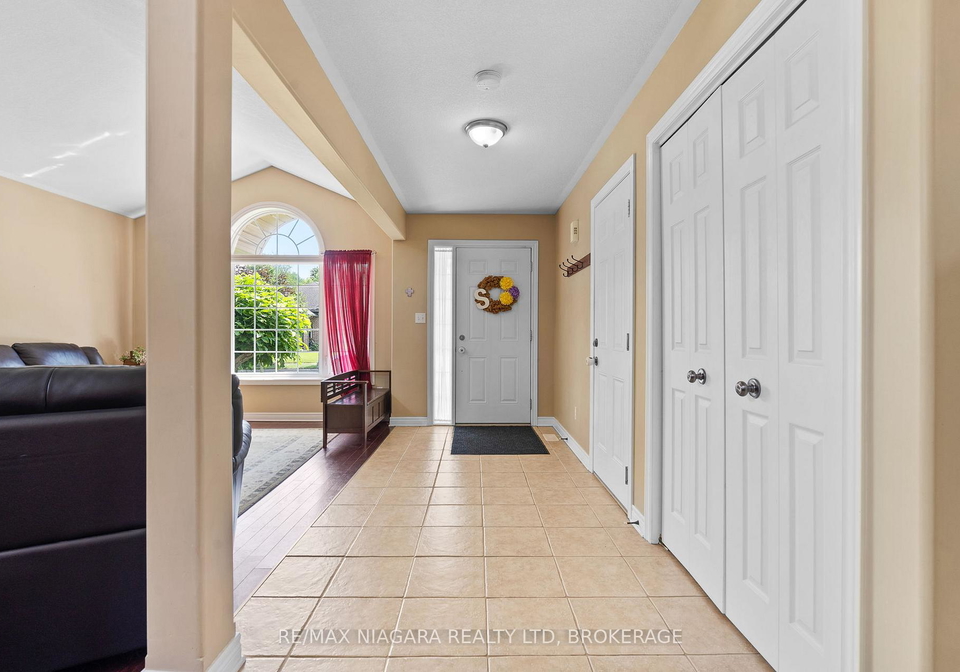 230-wellbrook-avenue-welland-ontario-x13746156