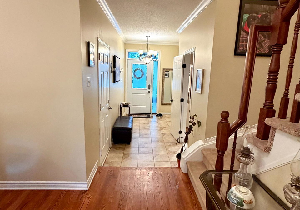 5-chantilly-gate-ottawa-ontario-x13746270