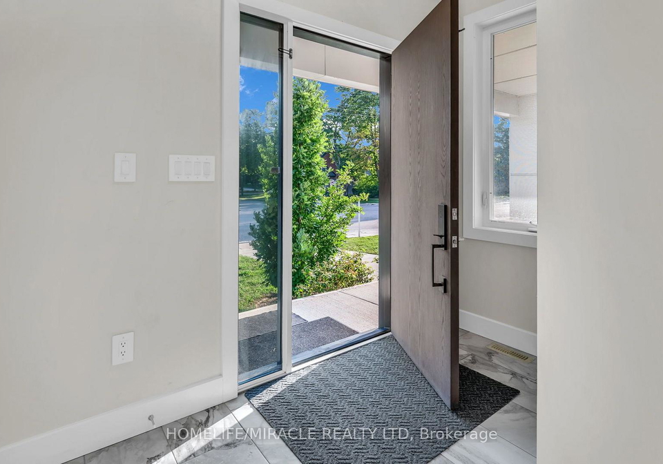 1195-riverside-drive-london-north-ontario-x13746276