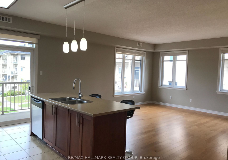 43-tayside-private-ottawa-ontario-x13746314