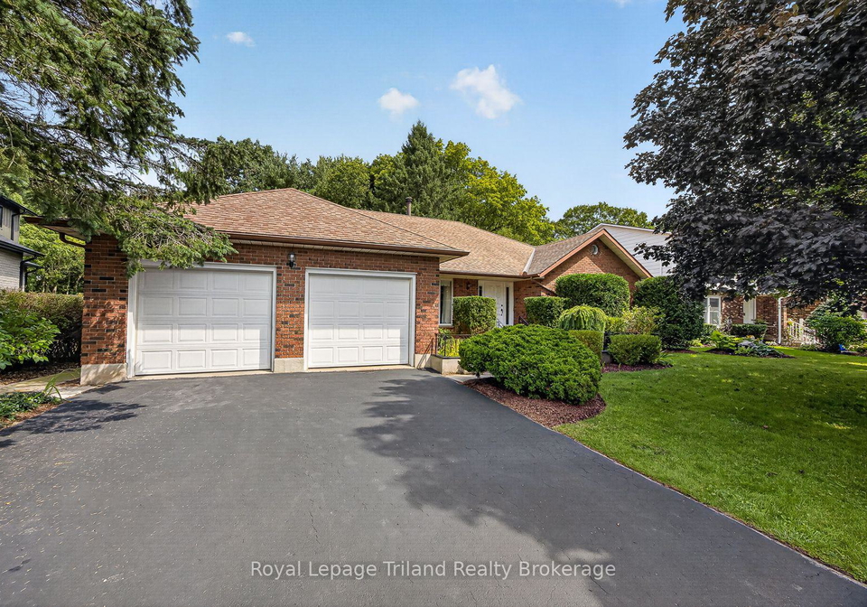39-clear-valley-drive-tillsonburg-ontario-x13746334