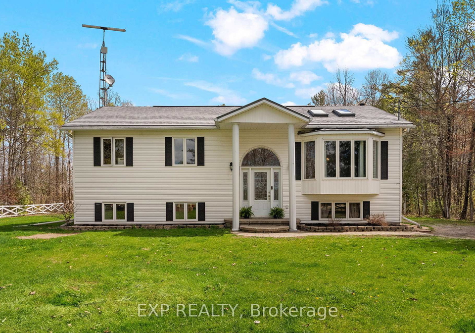 1348-scheel-drive-mcnabbraeside-ontario-x13746366