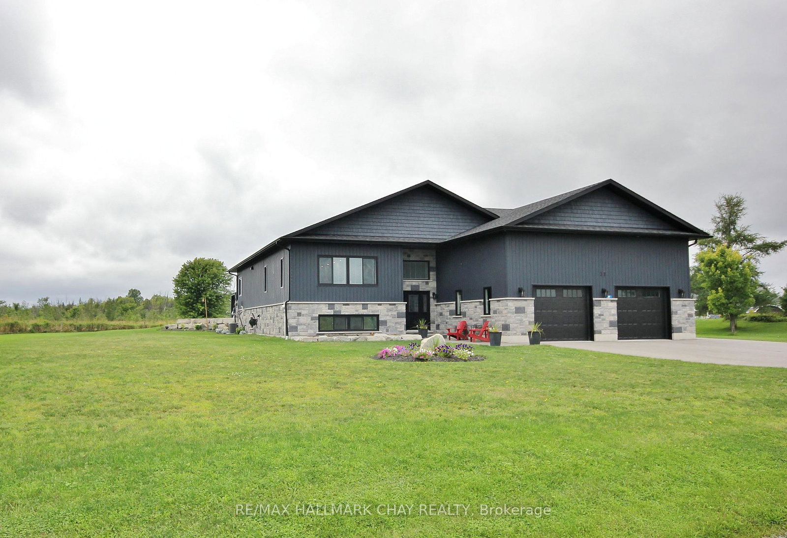 37-hillside-drive-georgian-bay-ontario-x13746372