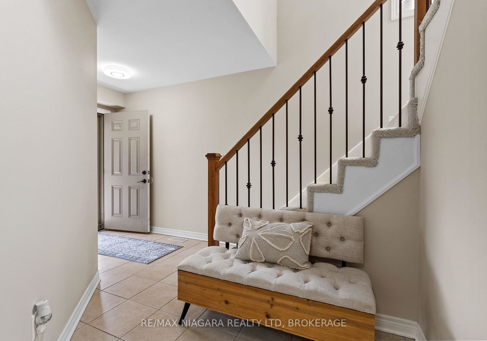 8511-jennifer-crescent-niagara-falls-ontario-x13746418