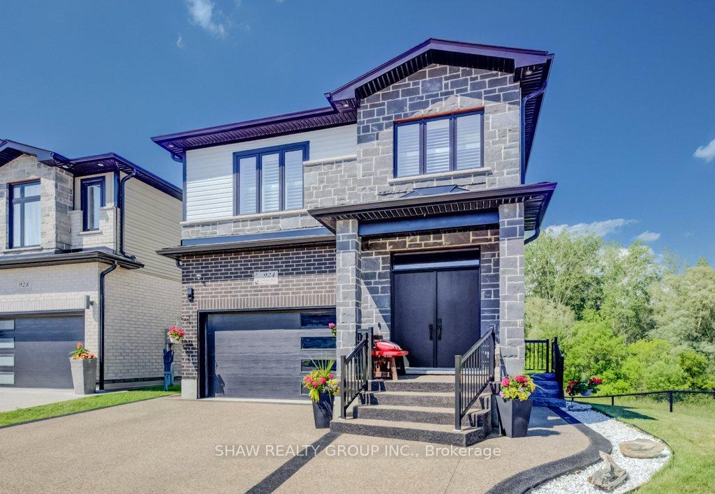 924-chapel-hill-court-kitchener-ontario-x13746462