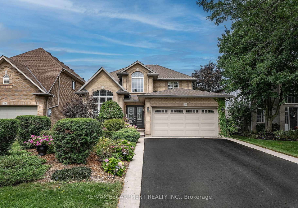 90-surrey-drive-hamilton-ontario-x13746742