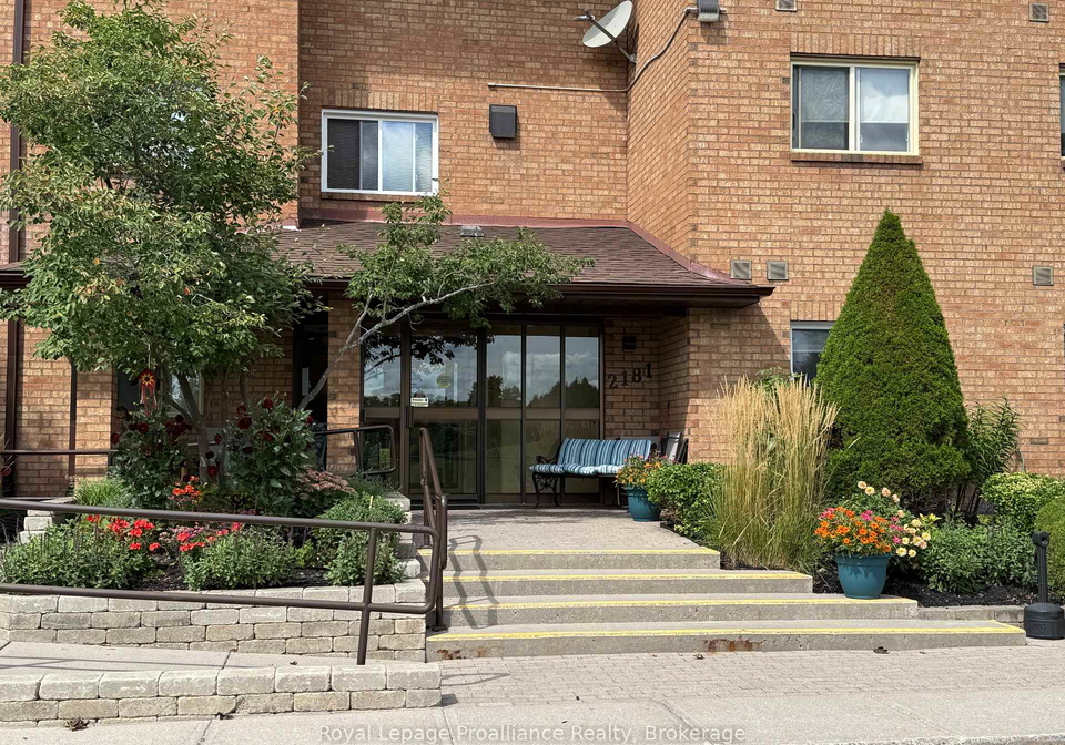 2181-walker-avenue-peterborough-ontario-x13746774