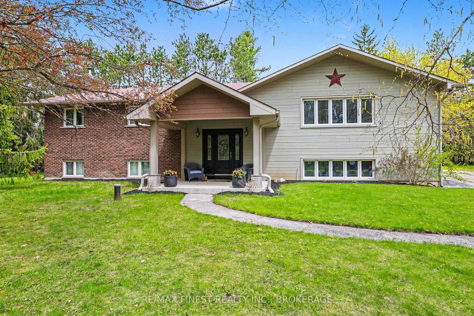 2518-rideau-ferry-road-drummondnorth-elmsley-ontario-x13746854