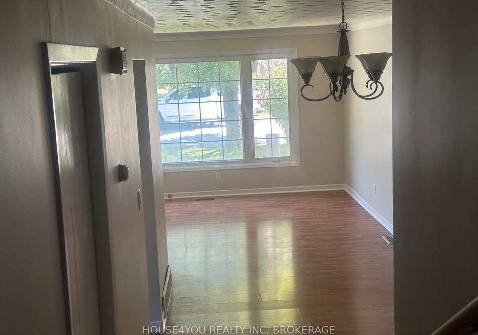 251-st-augustine-drive-ne-st-catharines-ontario-x13746934